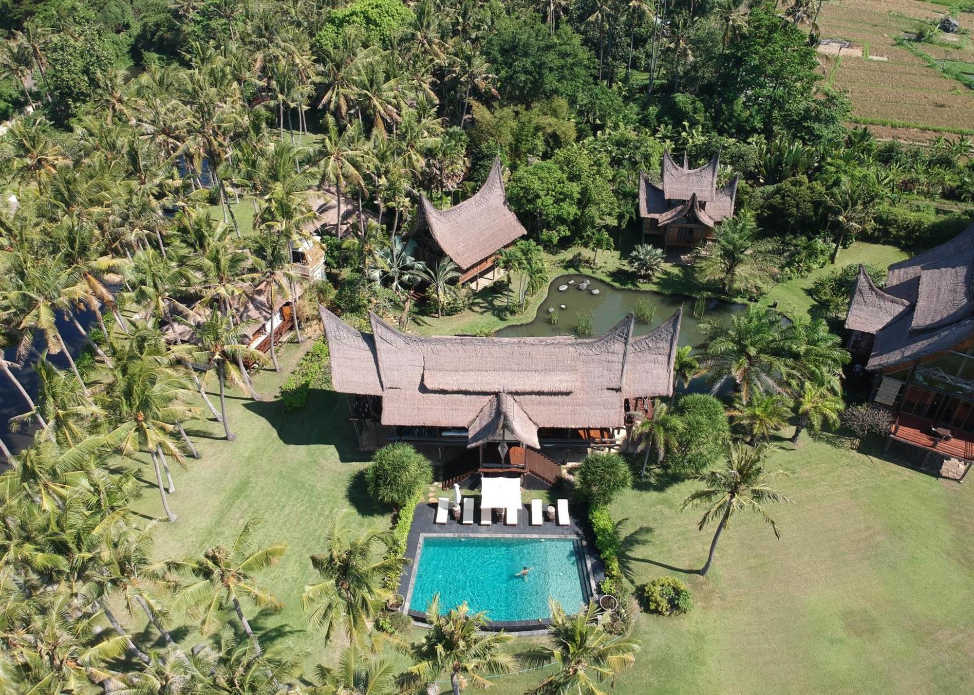 Villa Campuhan Jasri Buitenkant foto